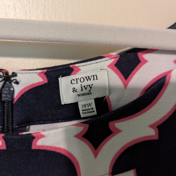 Crown and Ivy dress with pockets - Picture 3 of 5